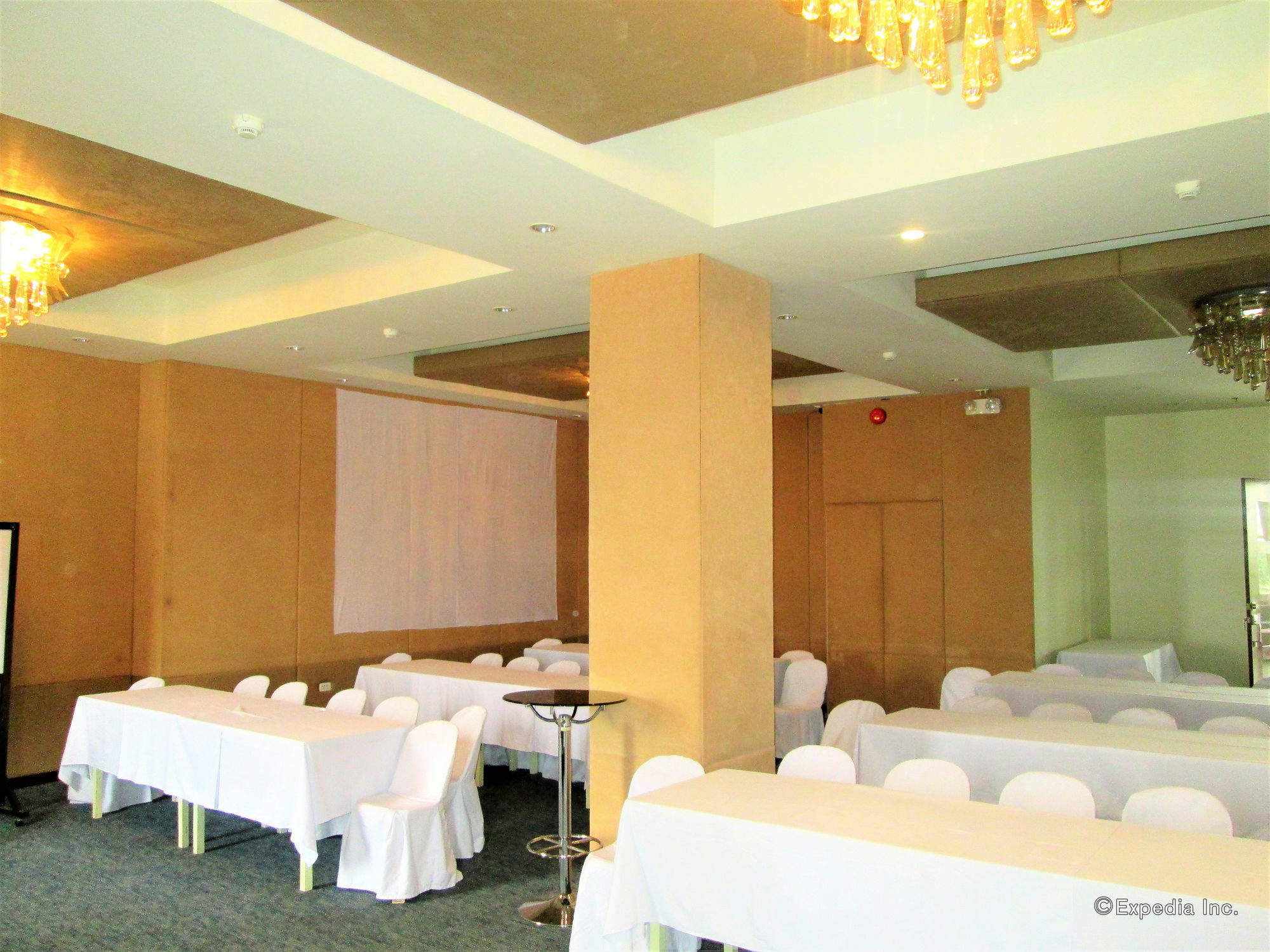 Marianne Suites Cagayan de Oro Exterior foto